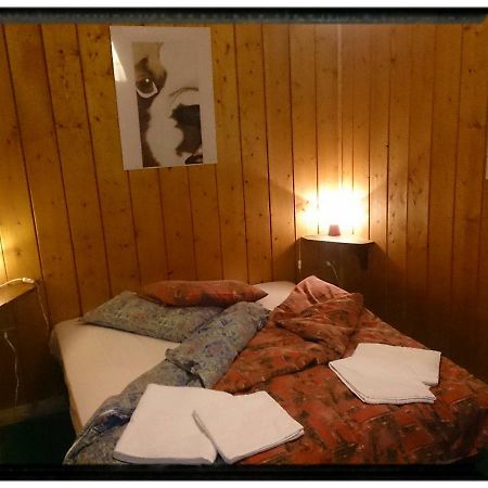B&B Lo Scoiattolo Nebbiu Екстер'єр фото